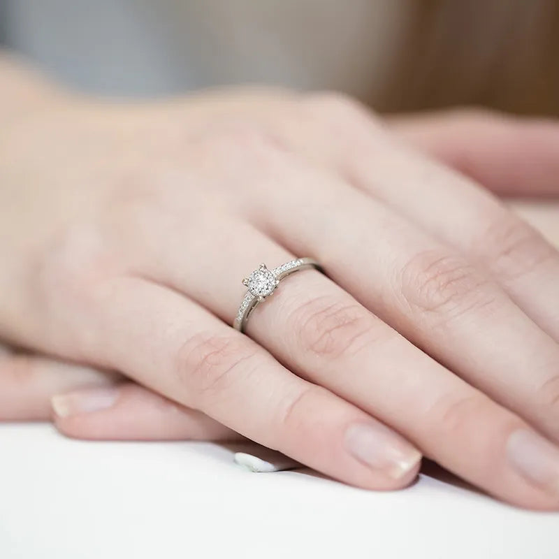 zlatý prsten s diamanty 0,04 ct a 0,08 ct w0055-diw-01