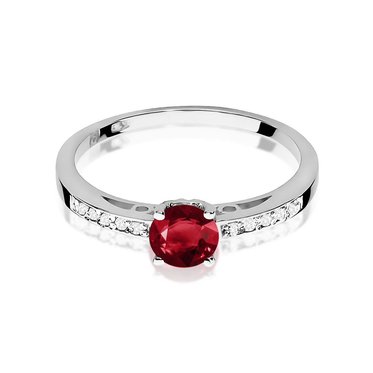 Prsten z bílého zlata s 0,60ct granátem a 0,05ct diamanty