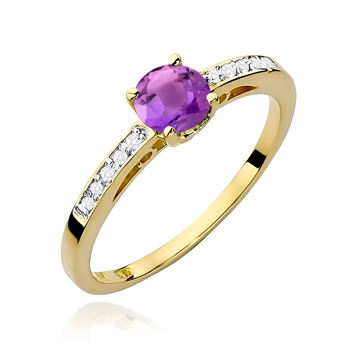 Prsten ze žlutého 14k zlata s diamanty na ramenou prstenu s ametystem 0,50 ct a diamanty 0,05 ct