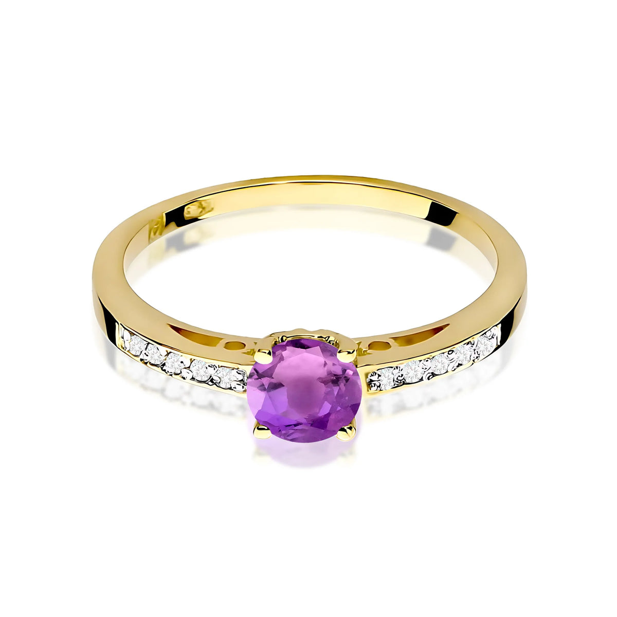 Prsten ze žlutého 14k zlata s diamanty na ramenou prstenu s ametystem 0,50 ct a diamanty 0,05 ct