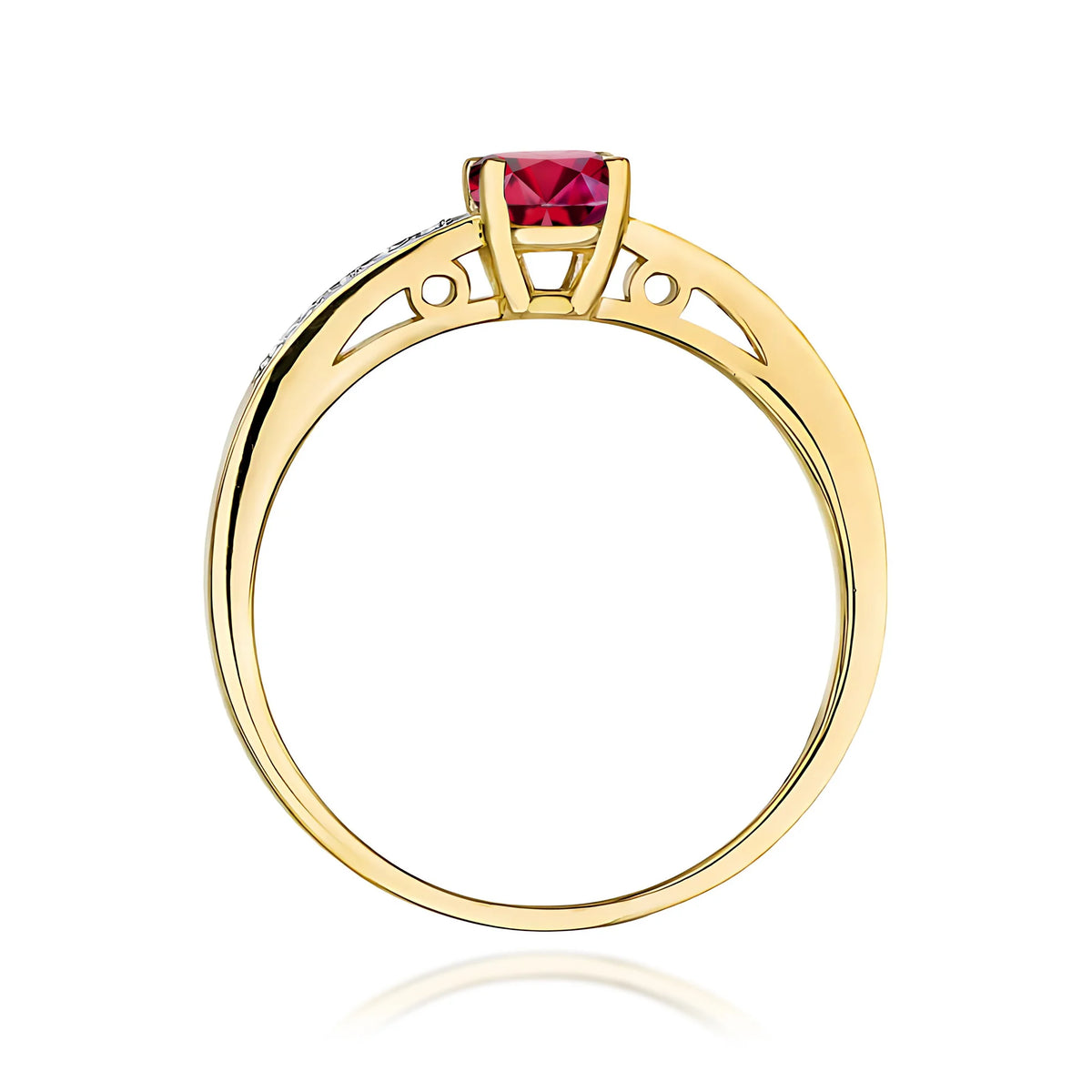 Prsten ze žlutého 14k zlata s diamanty na ramenou prstenu s rubínem 0,60 ct a diamanty 0,05 ct