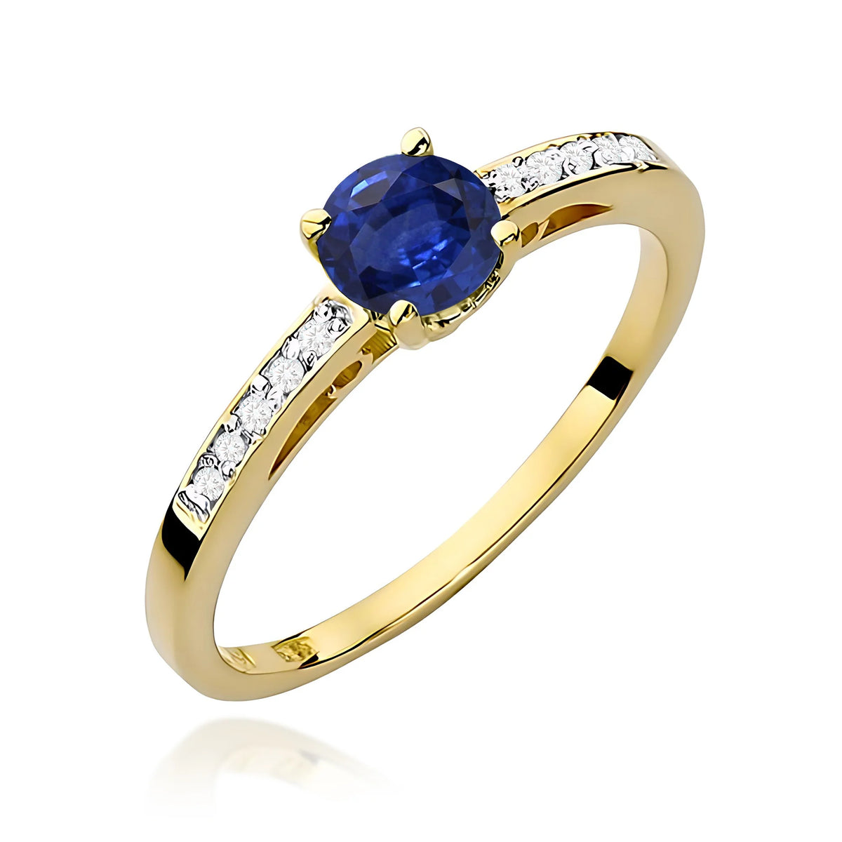 Prsten ze žlutého 14k zlata s diamanty na ramenou prstenu s modrým safírem 0,50 ct a diamanty 0,05 ct