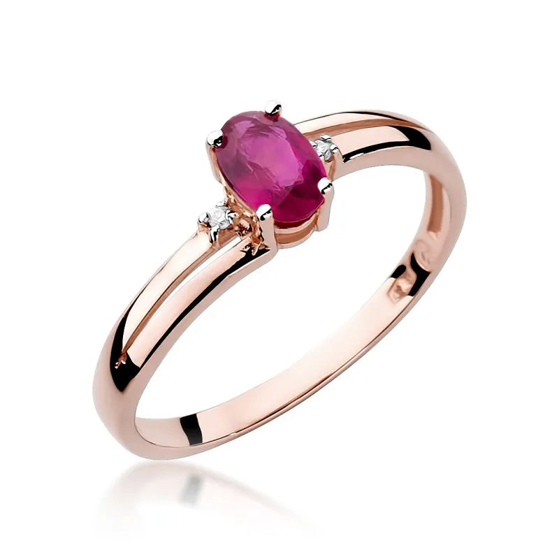 gold-ring-with-0-60ct-ruby-and-0-029ct-diamonds-w0068-rur-01