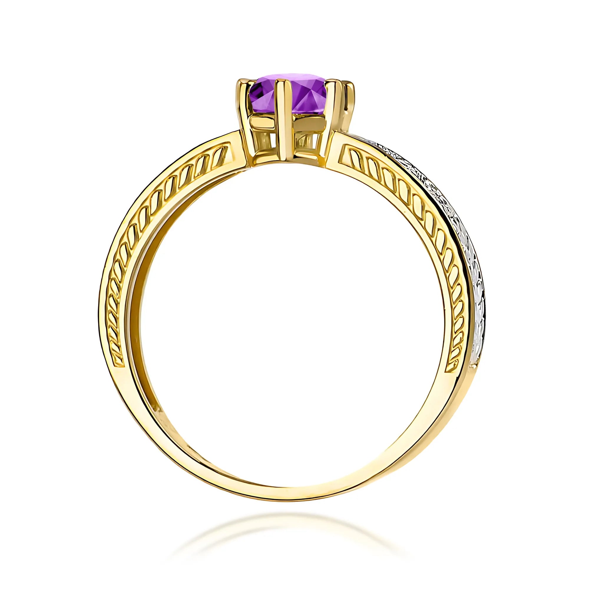 gold-ring-with-0-50ct-amethyst-and-diamonds-w0075-amv-01