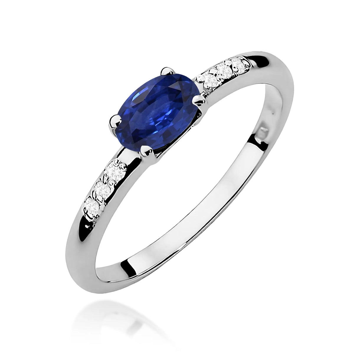 gold-ring-with-0-70ct-sapphire-and-0-03ct-diamonds-w0077-sab-01