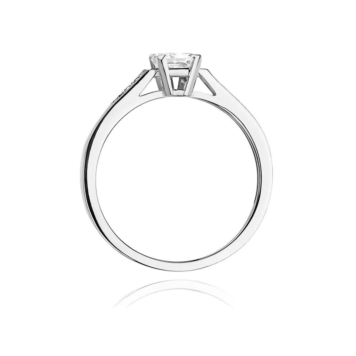 gold-ring-with-0-60ct-and-0-04ct-lab-diamonds-w0078-ldw-01