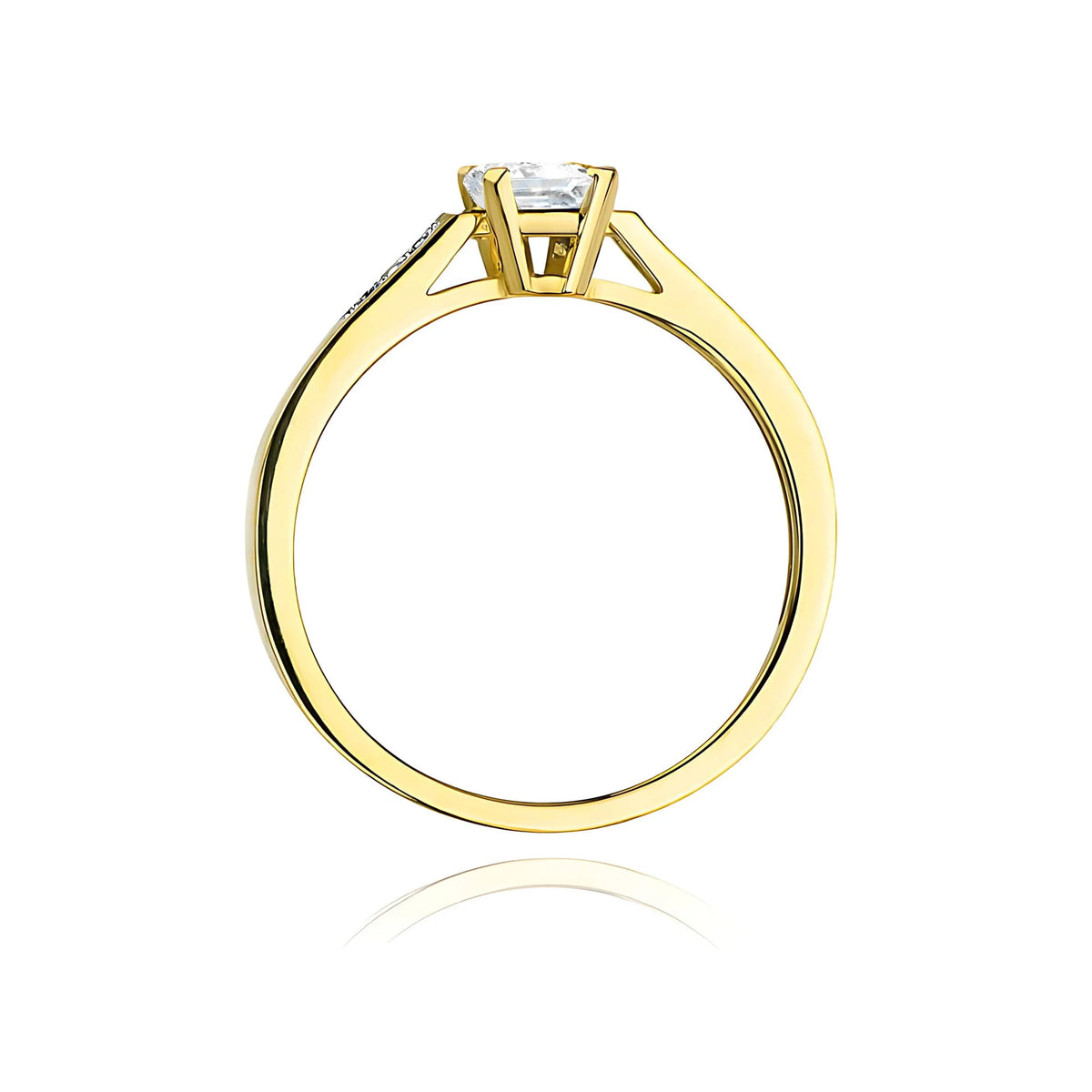 gold-ring-with-0-60ct-and-0-04ct-lab-diamonds-w0078-ldw-01