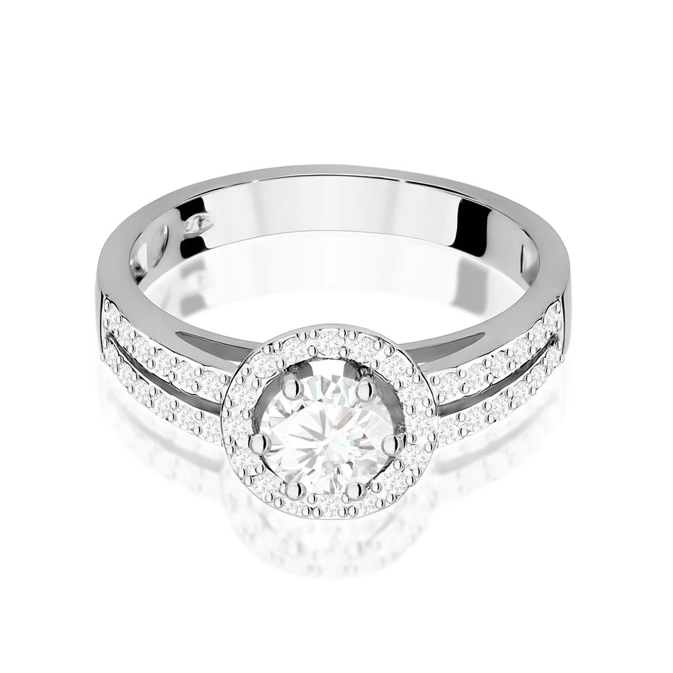 Prsten z bílého zlata s bílým safírem 0,60 ct a diamanty 0,20 ct