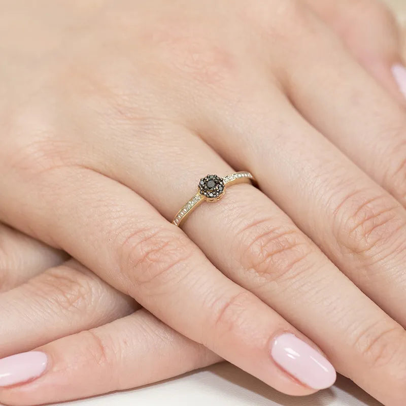 zlatý prsten s 0,04ct a 0,054ct černými diamanty w0091-dib-01