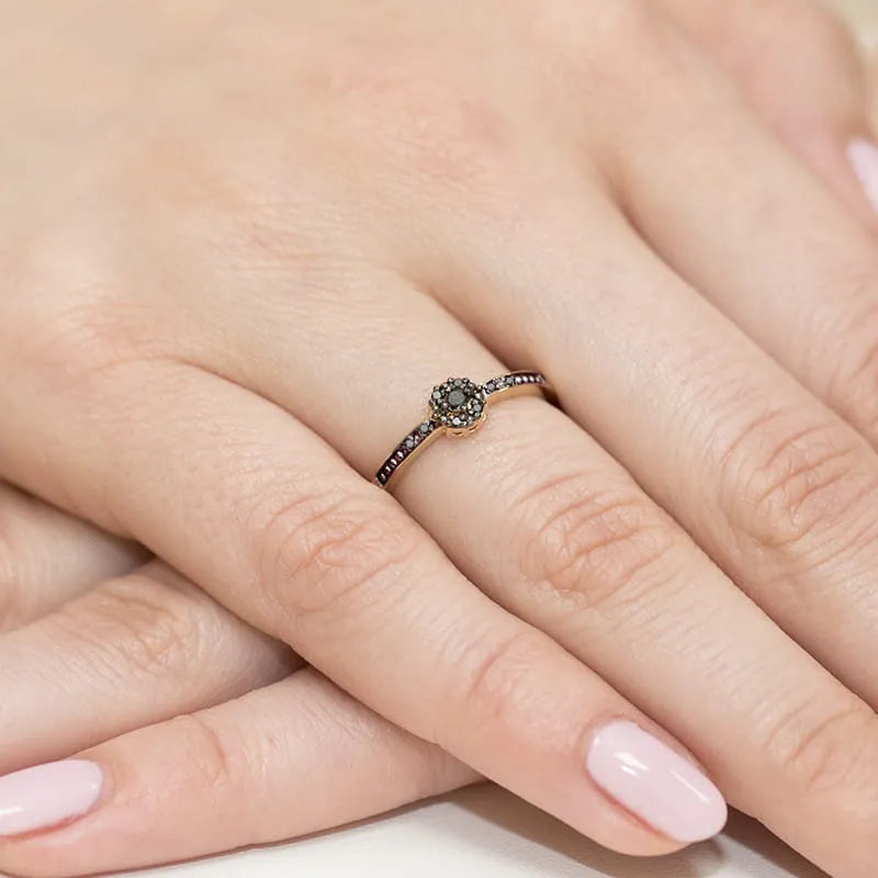 zlatý prsten s 0,04ct a 0,054ct černými diamanty w0091-dib-02