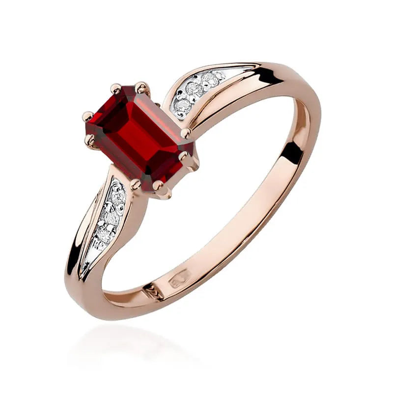 gold-ring-with-0-80ct-ruby-and-0-03ct-diamonds-w0094-rur-01