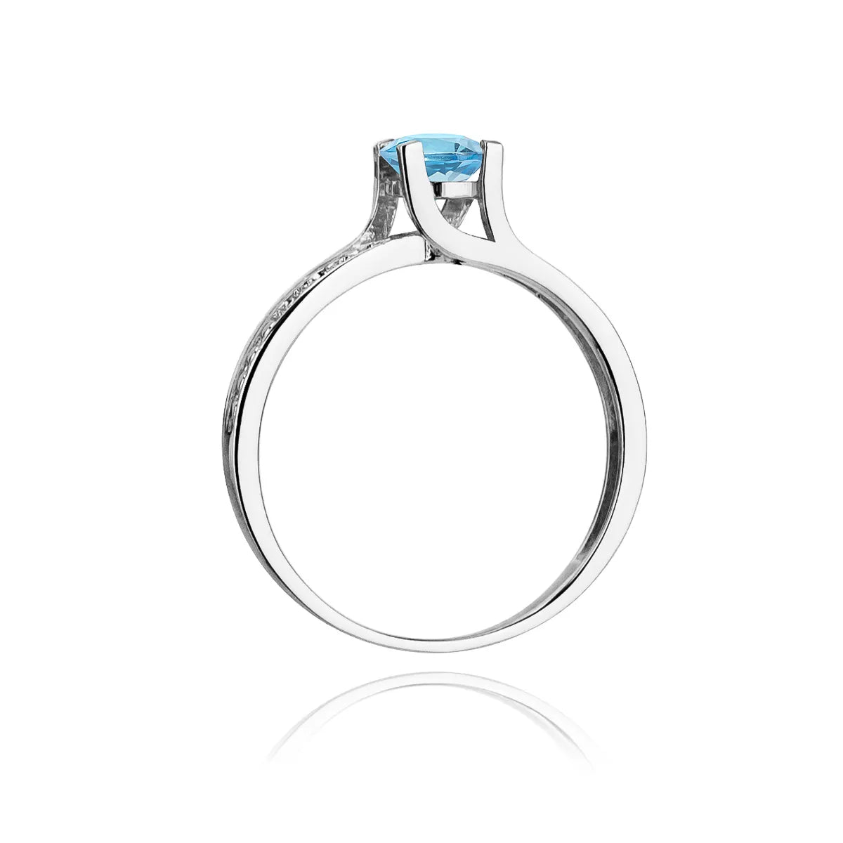 gold-ring-with-0-50ct-topaz-and-0-03ct-diamonds-w0106-tob-01