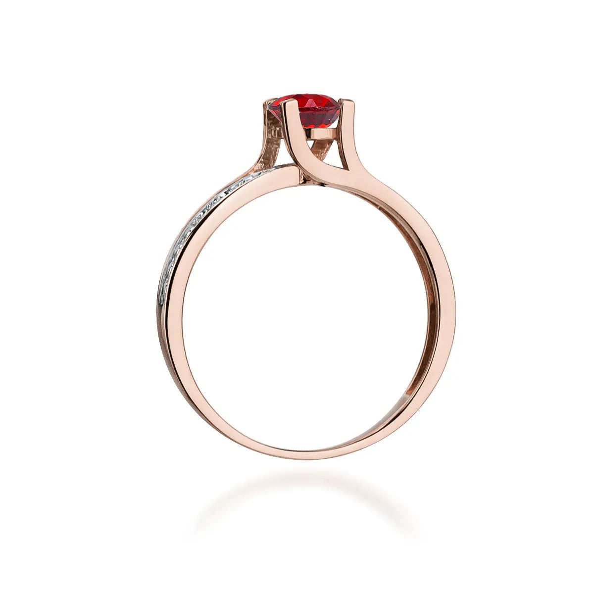 gold-ring-with-0-60ct-ruby-and-0-03ct-diamonds-w0106-rur-01