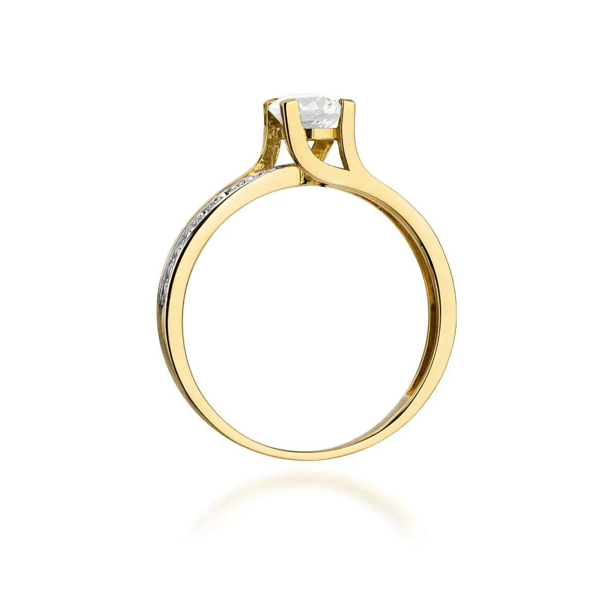 gold-ring-with-0-60ct-white-sapphire-and-0-03ct-diamonds-w0106-saw-01