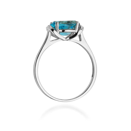 gold-ring-with-1-70ct-topaz-and-0-04ct-diamonds-w0148-tob-01