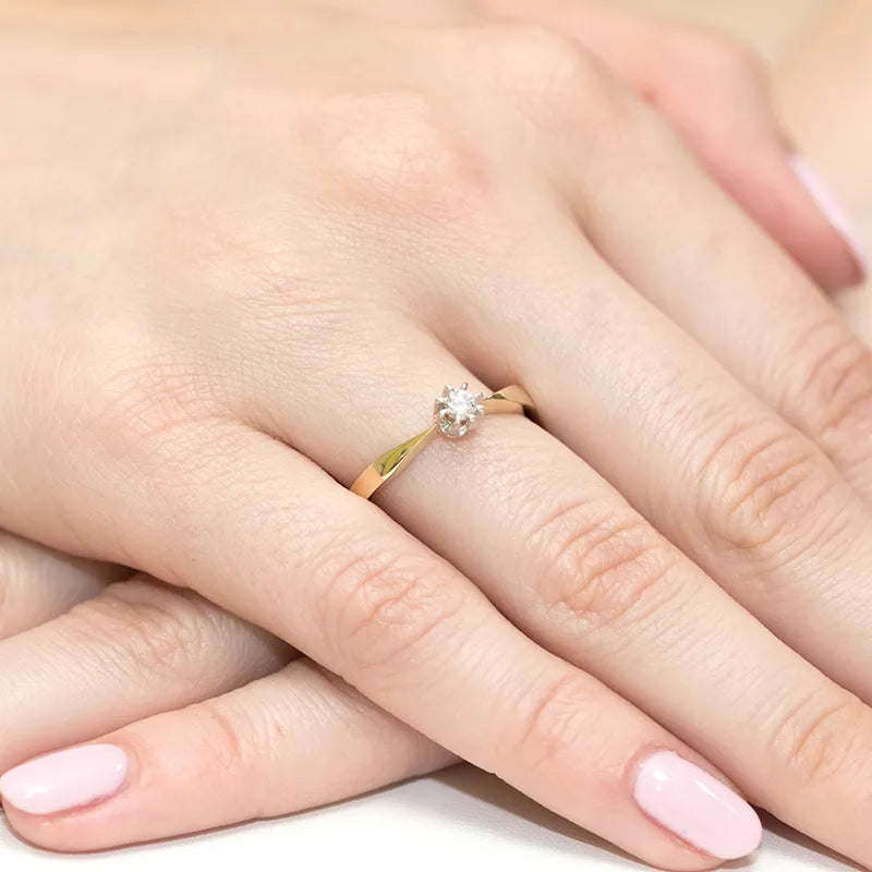 gold-ring-with-0-15ct-diamond-w0173-diw-01