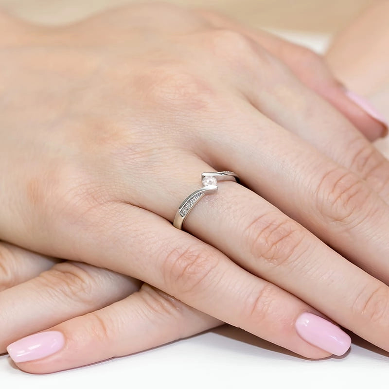 White Gold Ring with 0.13ct and 0.03ct Diamonds