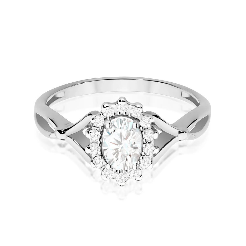 White Gold Ring with 0.40ct and 0.12ct Lab-diamonds