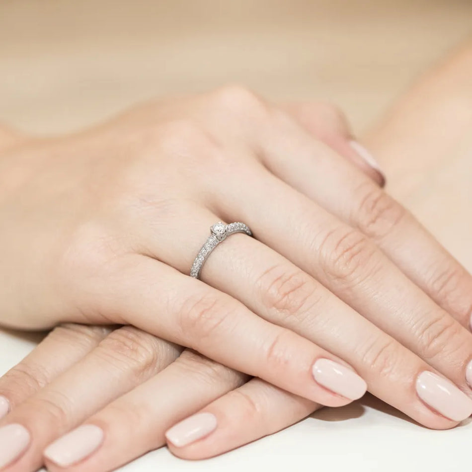 gold-ring-with-0-15ct-and-0-21ct-diamonds-w0200-diw-01