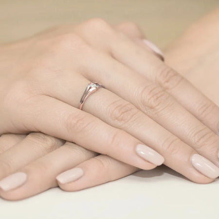 gold-ring-with-0-10ct-diamond-w0207-diw-02