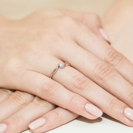 gold-ring-with-0-08ct-diamond-w0211-diw-01