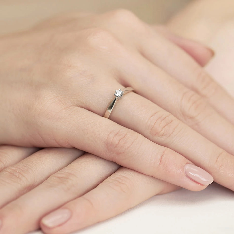 zlatý-prsten-s-0-20ct-laboratorně-vyrobeným-diamantem-w0229-ldw-05