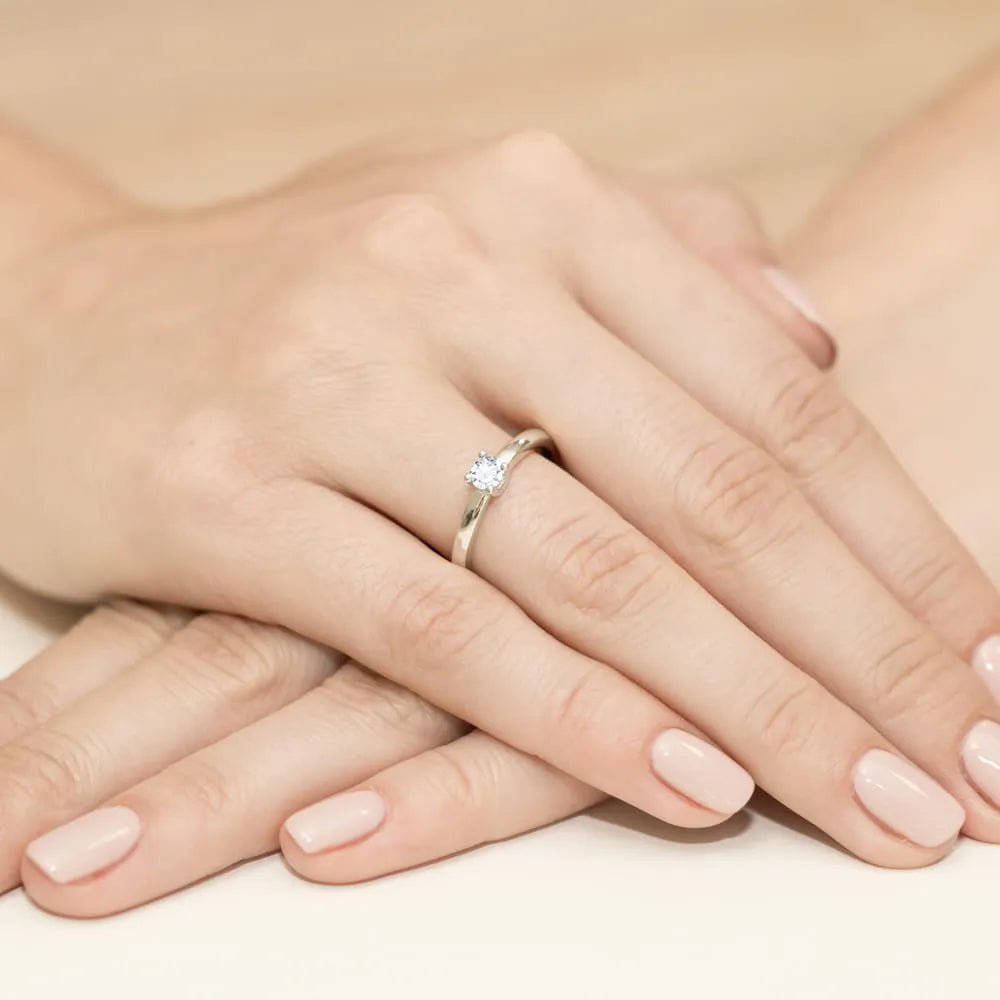 Lab-grown Diamond Engagement Ring in 585 White Gold