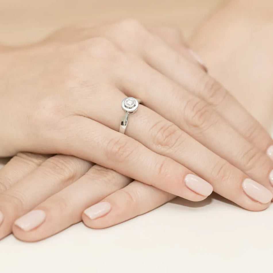 gold-ring-with-0-30ct-lab-diamond-w0294-ldw-05