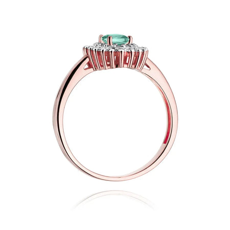 gold-ring-with-0-40ct-emerald-and-0-195ct-diamonds-w0303-emg-01