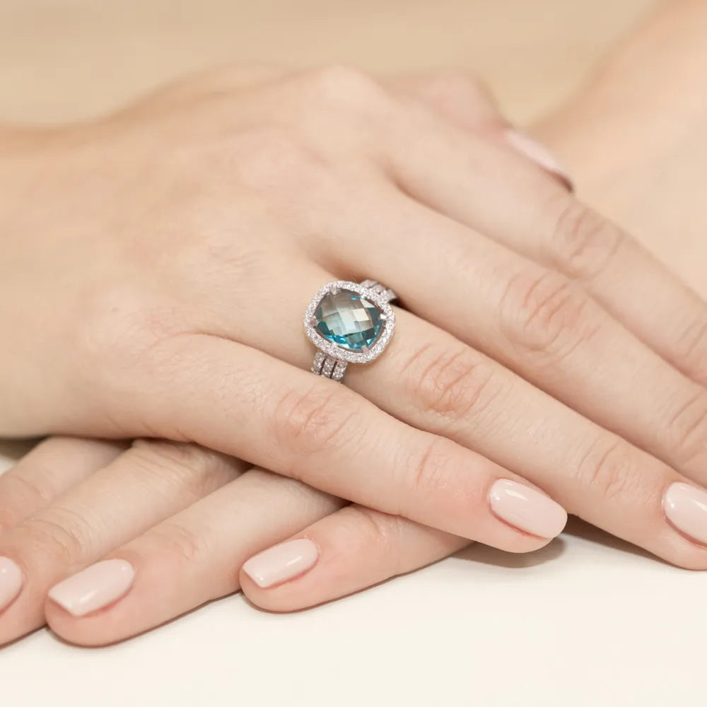 zlatý prsten se 3,00ct topazem a 0,315ct diamanty w0313-tob-01