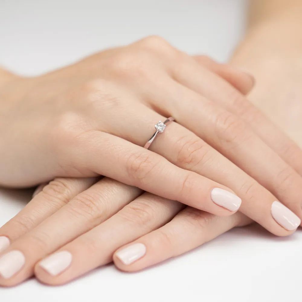 gold-ring-with-0-15ct-diamond-w0335-diw-01