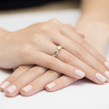 gold-ring-with-0-25ct-and-0-20ct-diamonds-w0356-diw-01