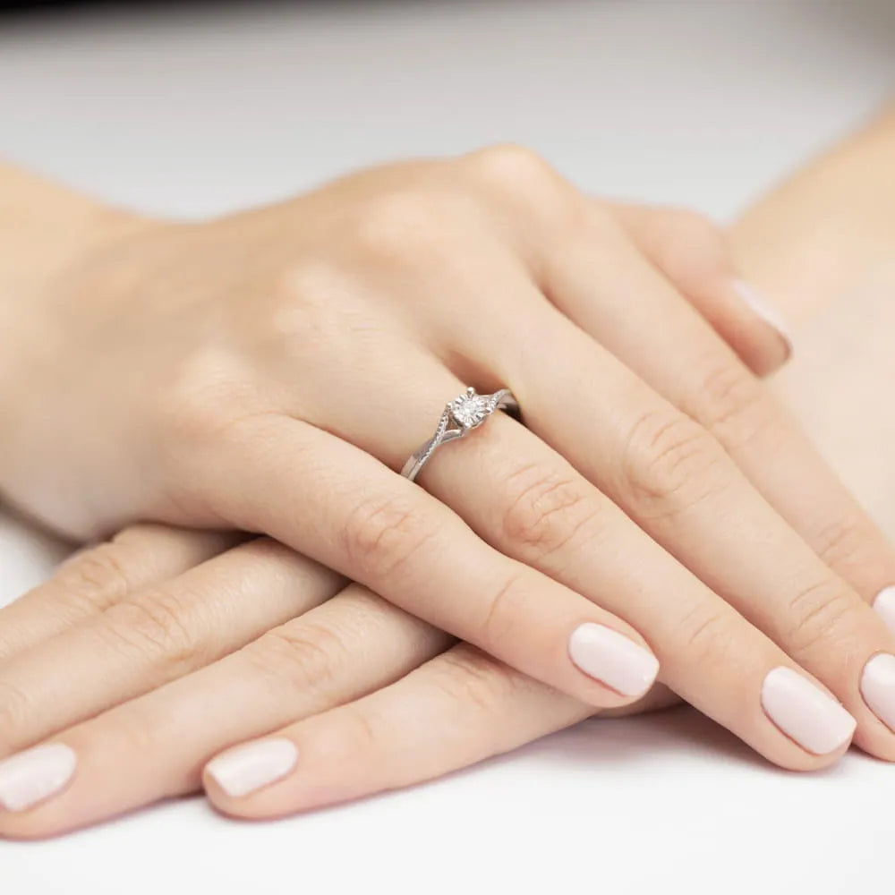 gold-ring-with-0-08ct-diamond-w0361-diw-01