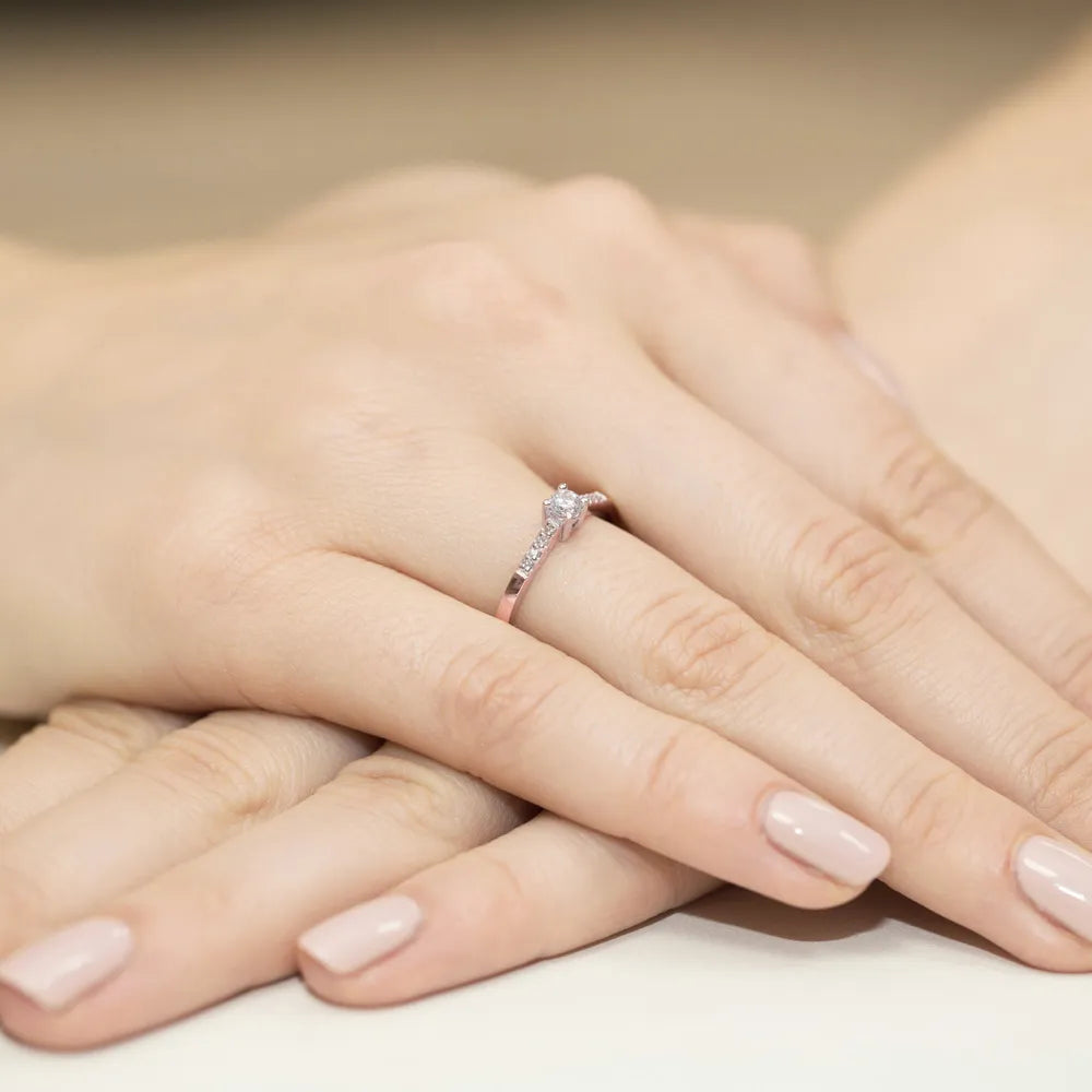 gold-ring-with-0-15ct-and-0-069ct-diamonds-w0382-diw-01