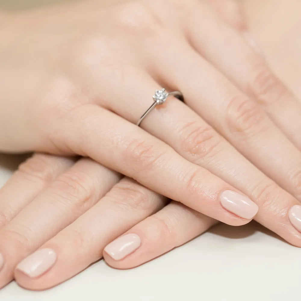 gold-ring-with-0-23ct-diamond-w0387-diw-01