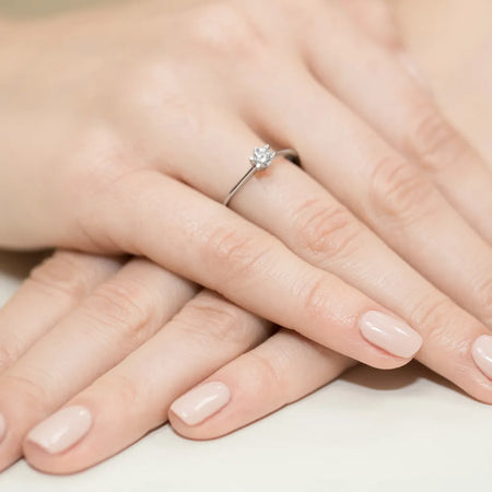 gold-ring-with-0-23ct-diamond-w0387-diw-01