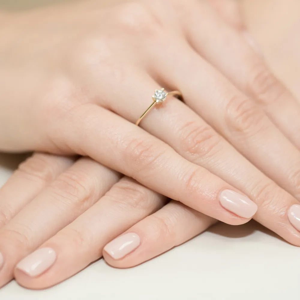 gold-ring-with-0-23ct-diamond-w0387-diw-01