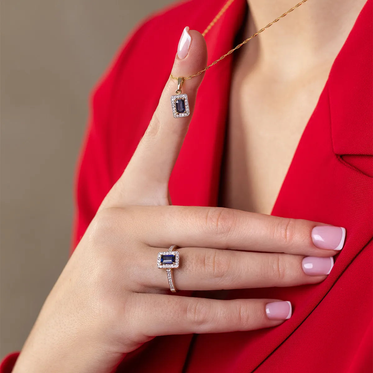zlatý prsten s 0,60ct safírem a 0,19ct diamanty w0403-sab-01