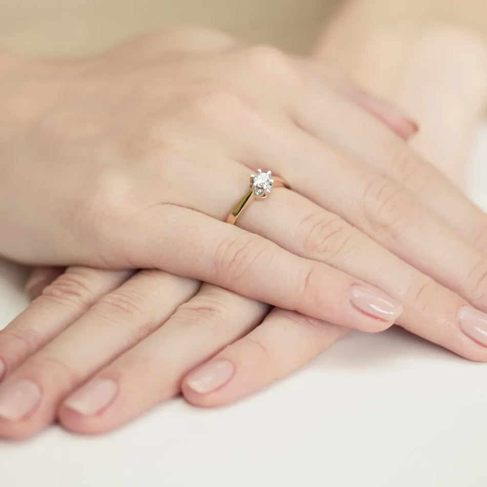 gold-ring-with-0-25ct-diamond-w0408-diw-02