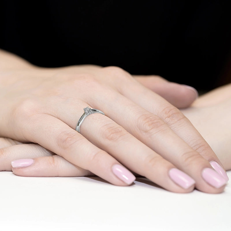 14k-gold-ring-with-zirconia-w045-585-c