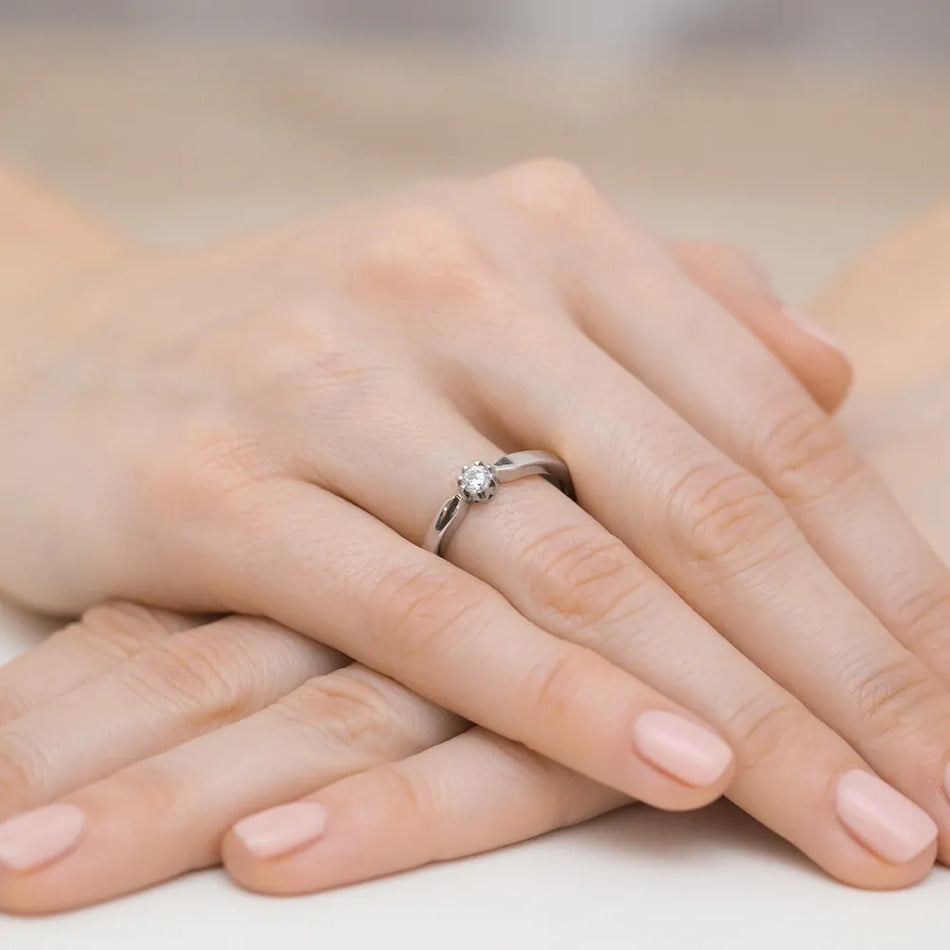 gold-ring-with-0-15ct-diamond-w0450-diw-02