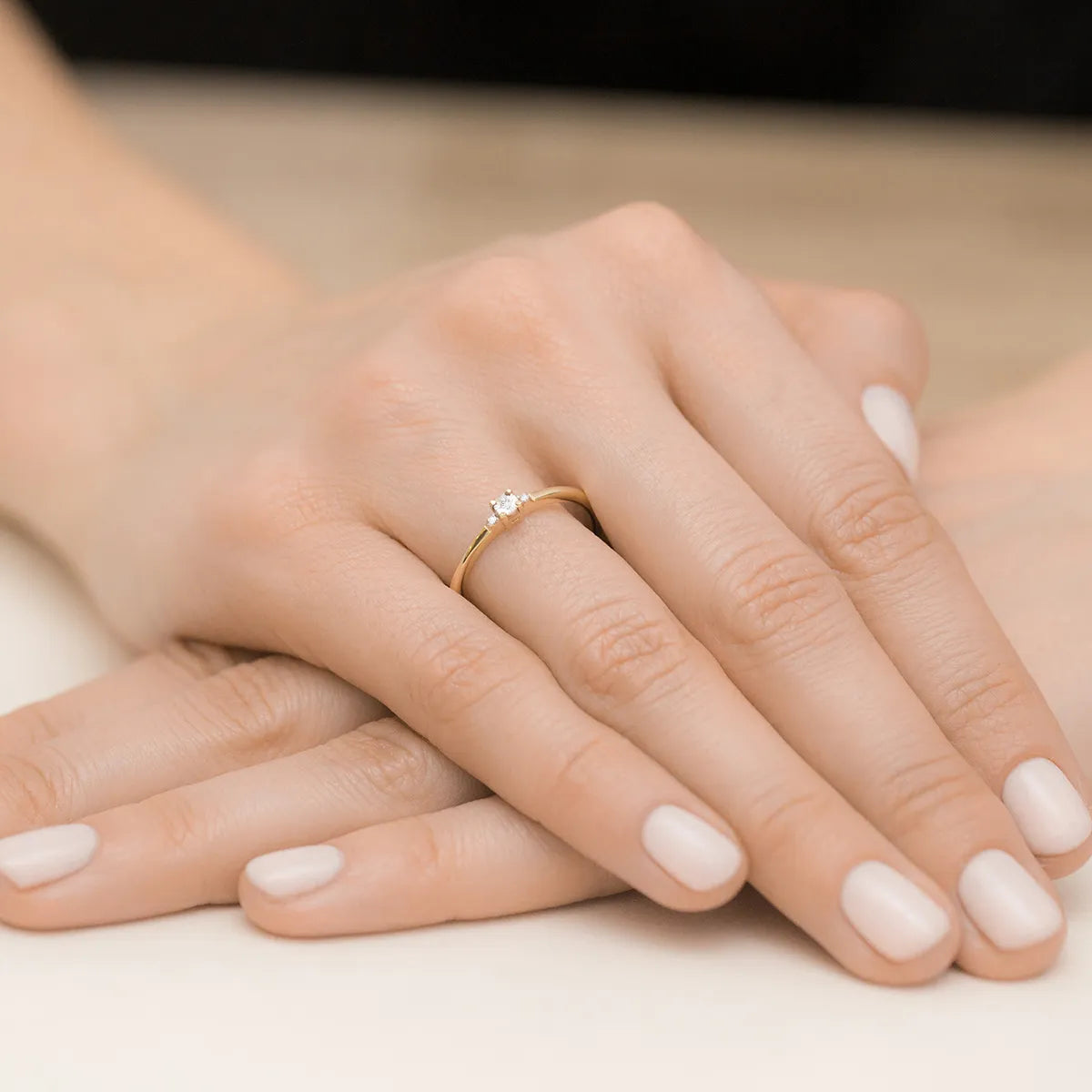 zlatý prsten s diamanty 0,02 ct w0464-diw-02