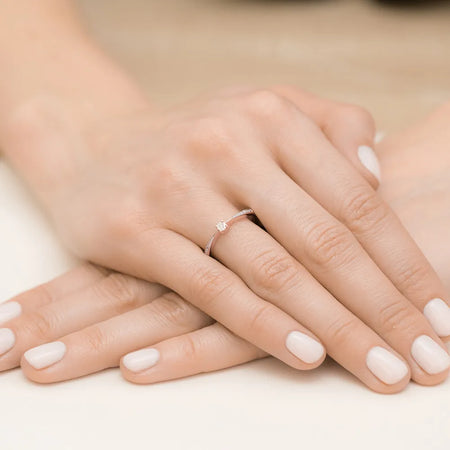 gold-ring-with-0-02ct-diamonds-w0465-diw-01