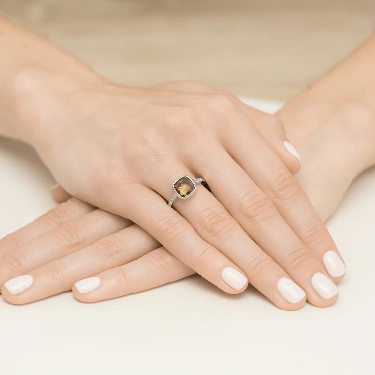 gold-ring-with-2-00ct-smoky-quartz-and-0-03ct-diamonds-w0478-qus-01