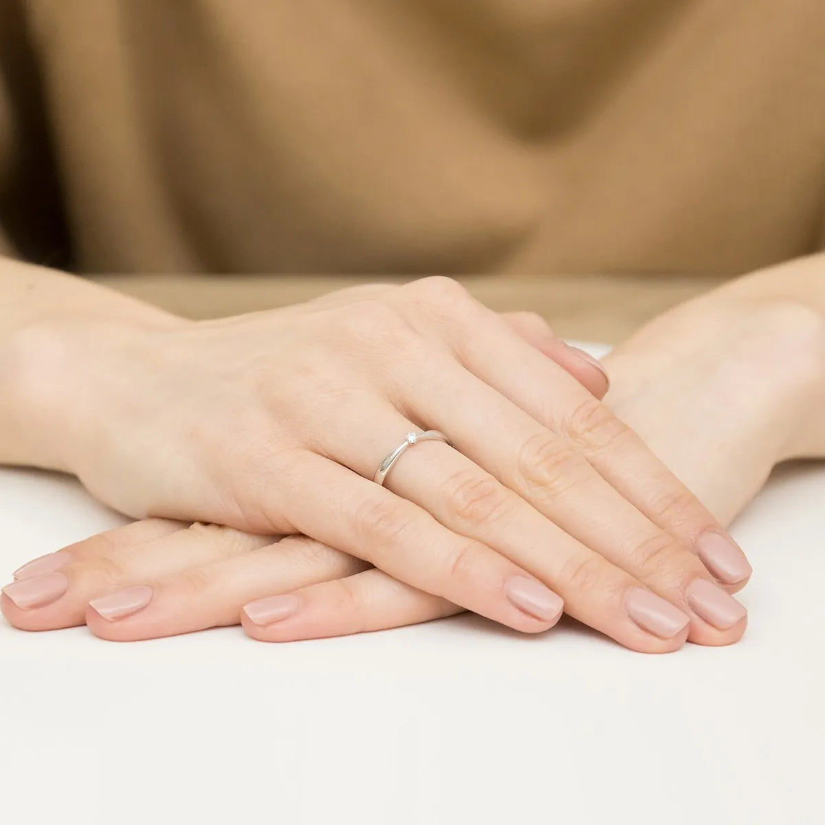 gold-ring-with-0-04ct-diamond-w0501-diw-01