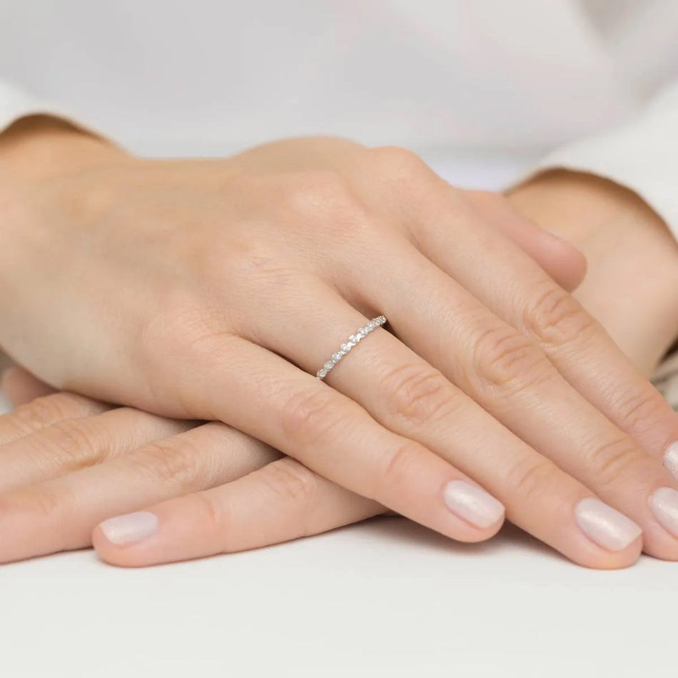 prsten-ze-zlata-s-diamanty-0-045ct-w0504-diw-01