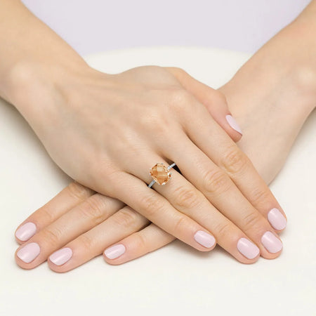 gold-ring-with-2-80ct-morganite-and-0-07ct-diamonds-w0527-mop-01