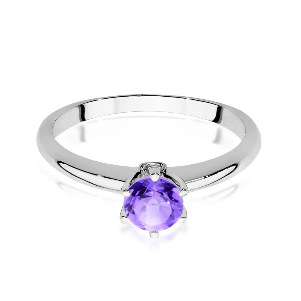 gold-ring-with-amethyst-and-diamonds