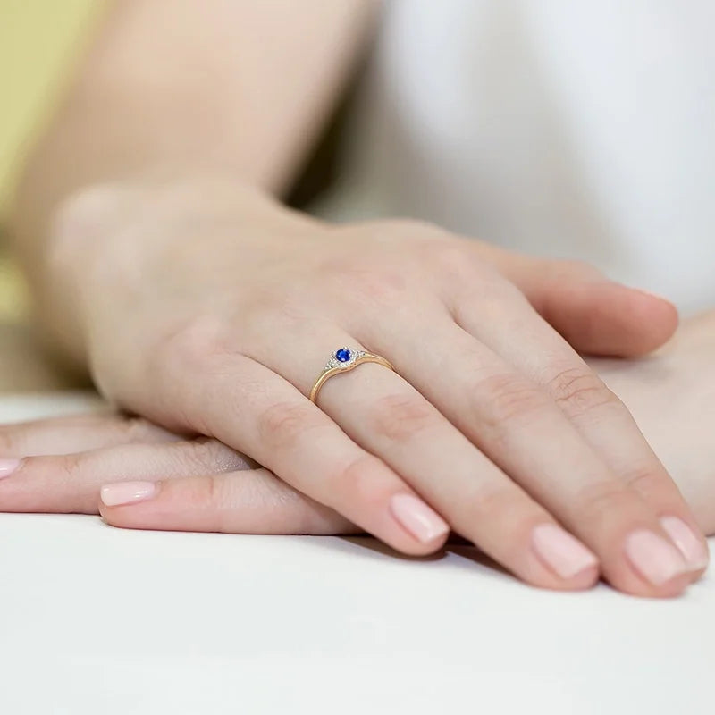 14k-gold-ring-with-blue-zirconia-w056-585-g