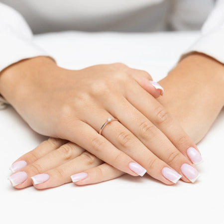 gold-ring-with-0-10ct-lab-diamond-w0579-ldw-01